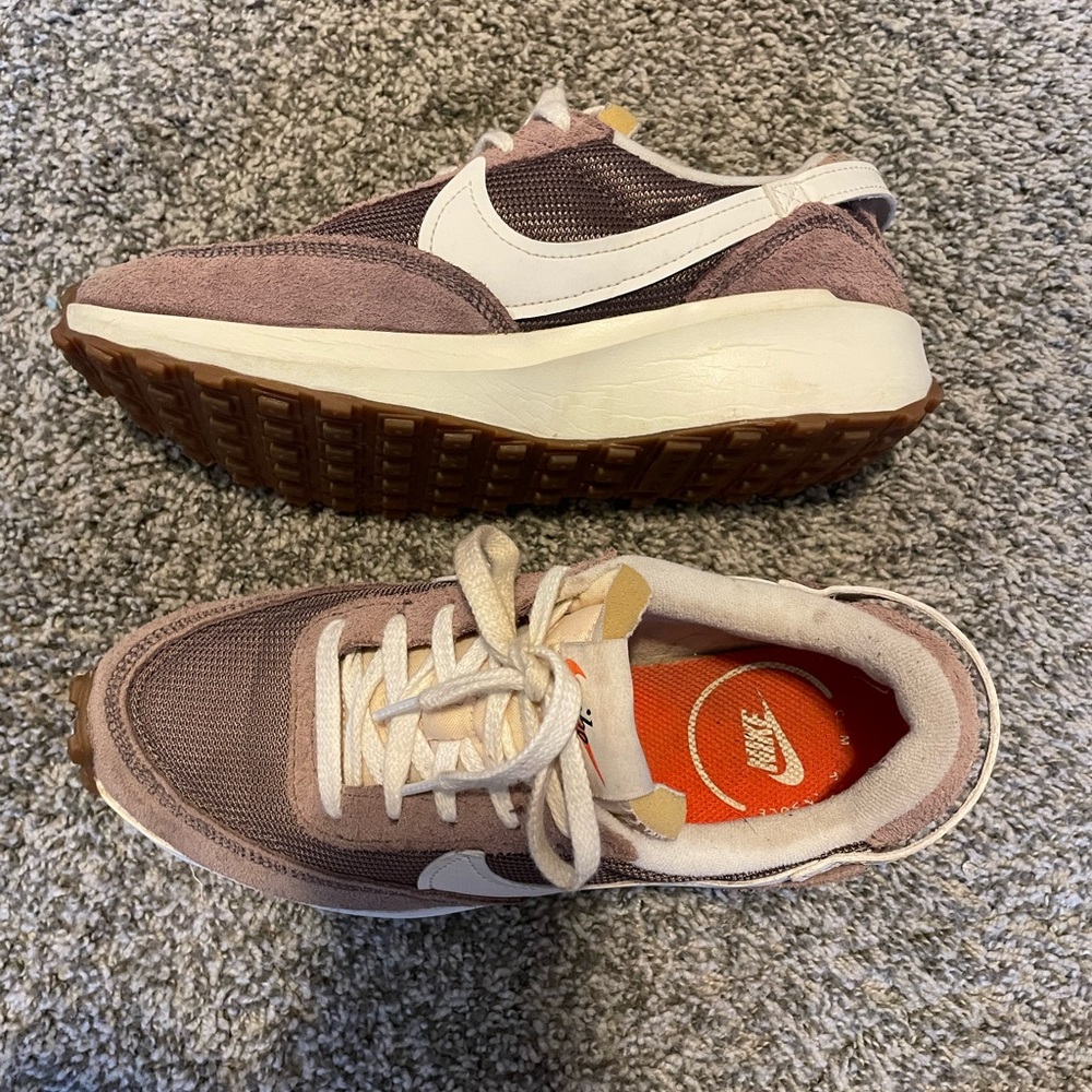 NIKE WMNS WAFFLE DEBUT VINTAGE/ RETRO